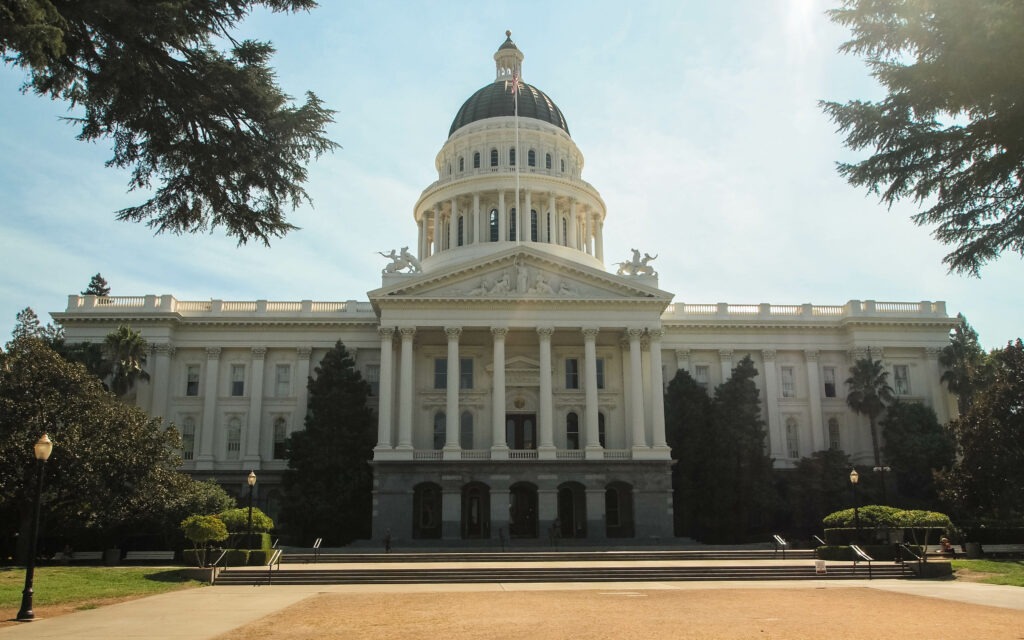 Le Capitole de Sacramento, cœur politique de la Californie et point de départ idéal pour une excursion Sacramento depuis San Francisco.