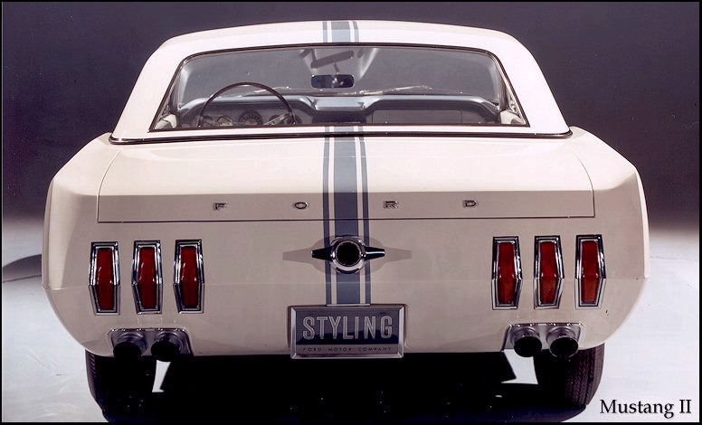 Mustang II concept 1963 (vue de dos)