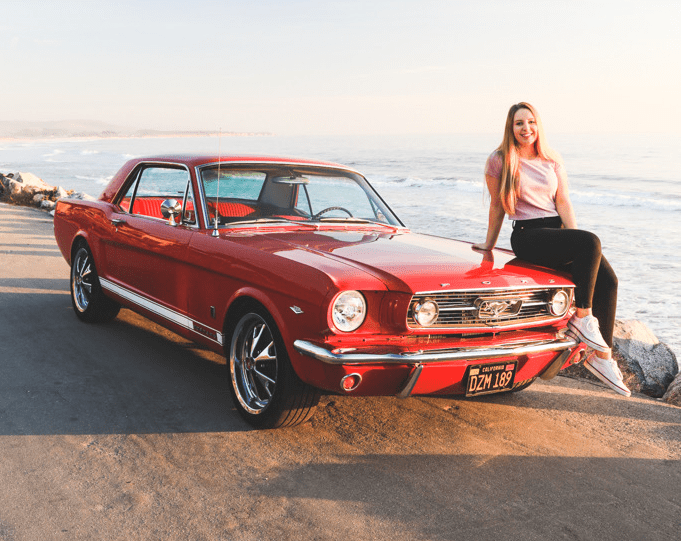 Francesca et son coupé 66 GT