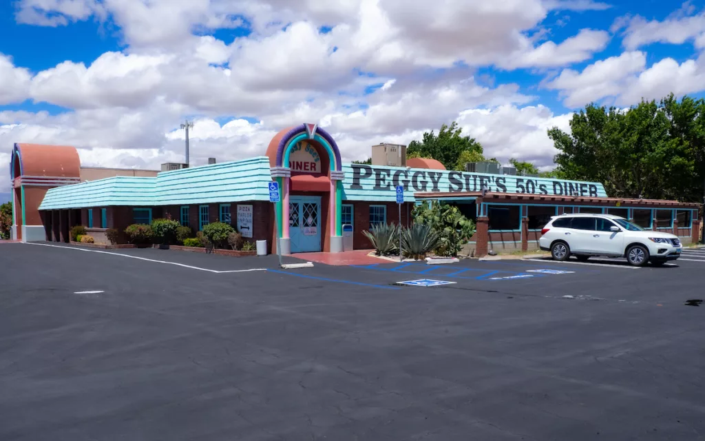 The Peggy Sue 50's Diner seen from its parking lot.