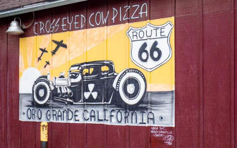"Prends ton pied sur la Route 66" comme diraient les Rolling Stones !