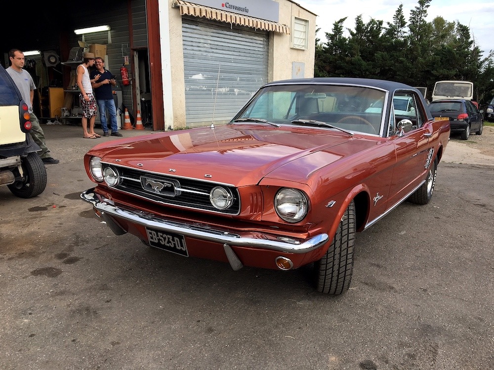 Après cette nouvelle restauration, la Mustang de Pierre est prête pour reprendre la route.