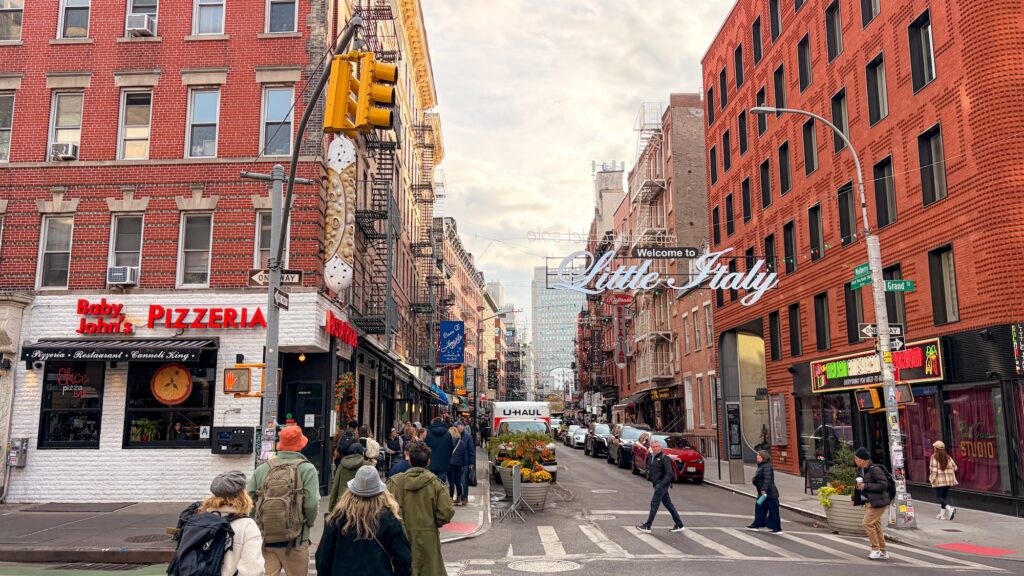 Little Italy, le célèbre quartier italien où l'odeur des pizza nous donne faim au milieu de l'après-midi.