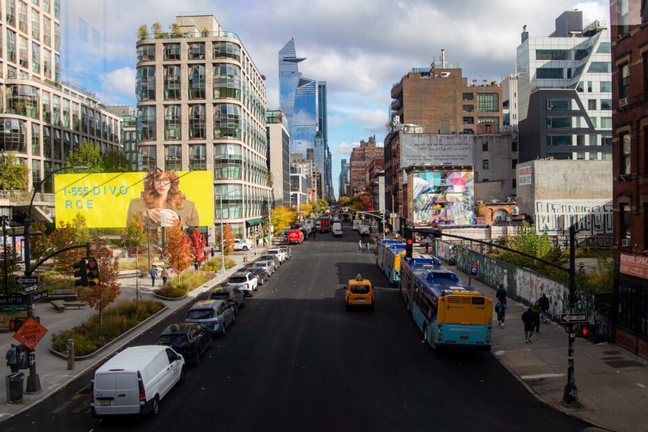 Vue sur une rue de Manhattan depuis la High Line de New York