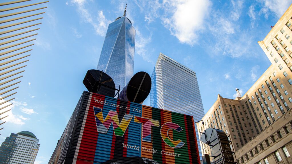 Beaucoup d'émotions me traversent lorsque je vois ce bâtiment, le One World Trade Center, pour la première fois !