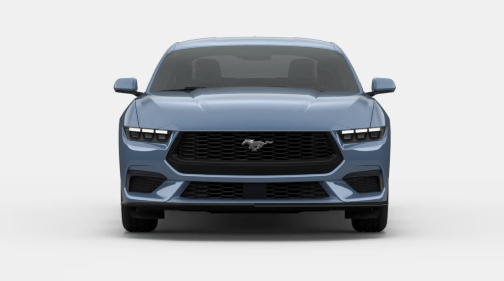 Une Ford Mustang 4 portes à venir ? Ce ne serait pas la première fois qu'on en parle...