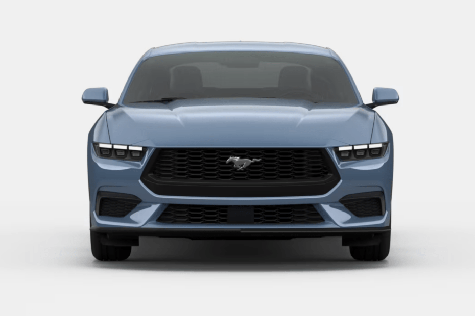 Une Ford Mustang 4 portes à venir ? Ce ne serait pas la première fois qu'on en parle...