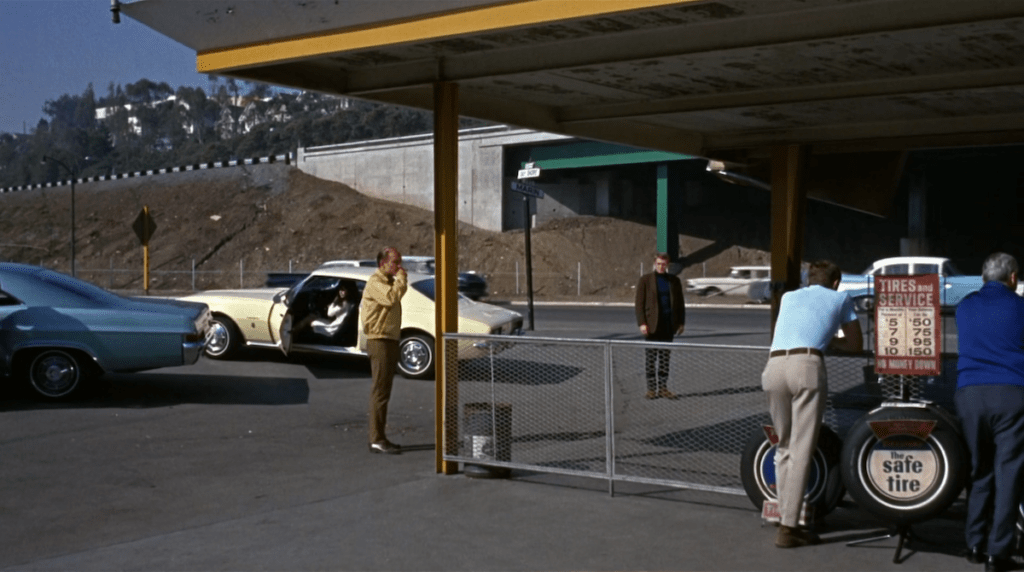 Le car wash de Marin Street au début de la course-poursuite dans Bullitt.